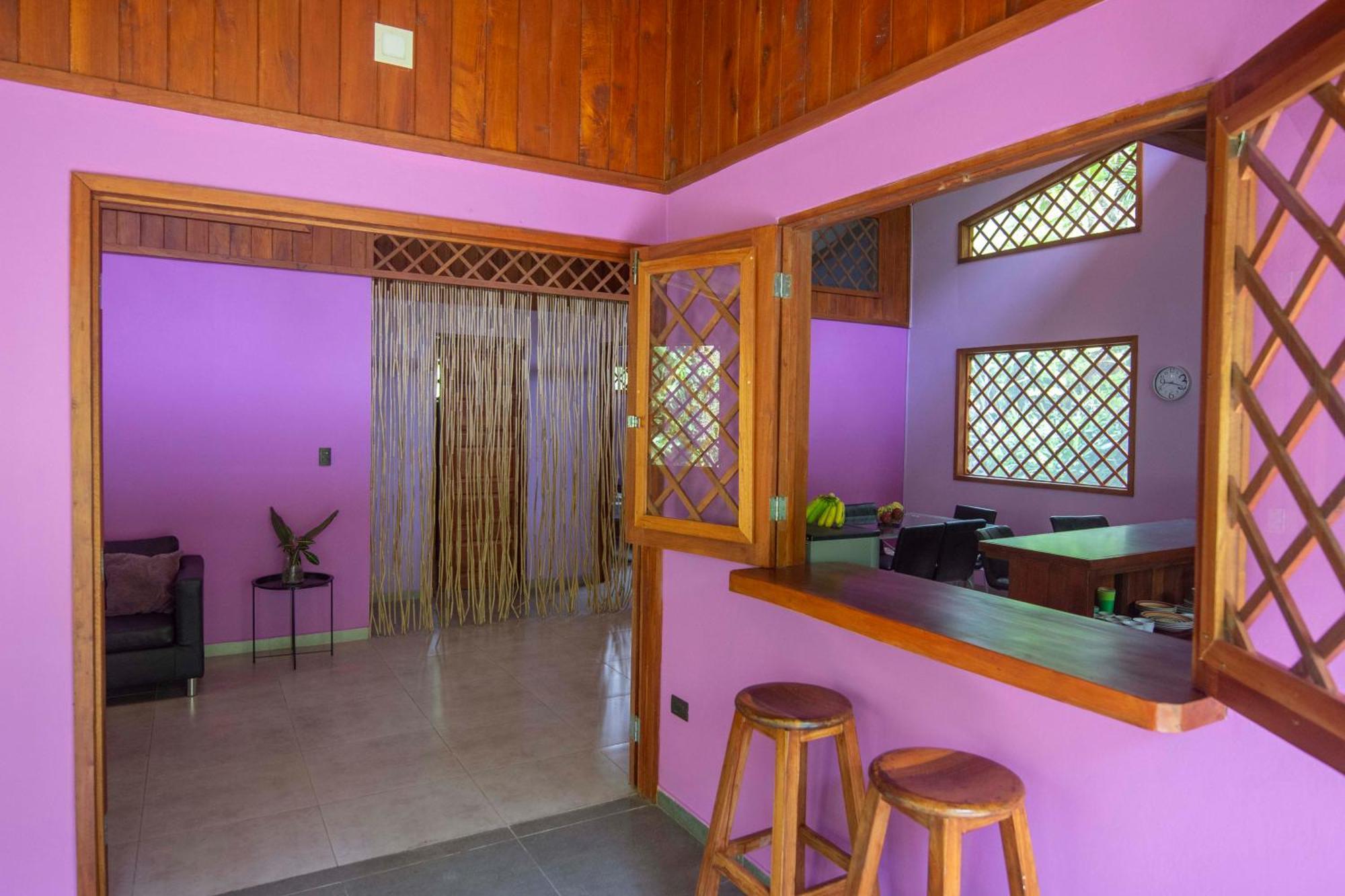 Hotel Casa Merlin Puerto Viejo de Talamanca Exterior foto