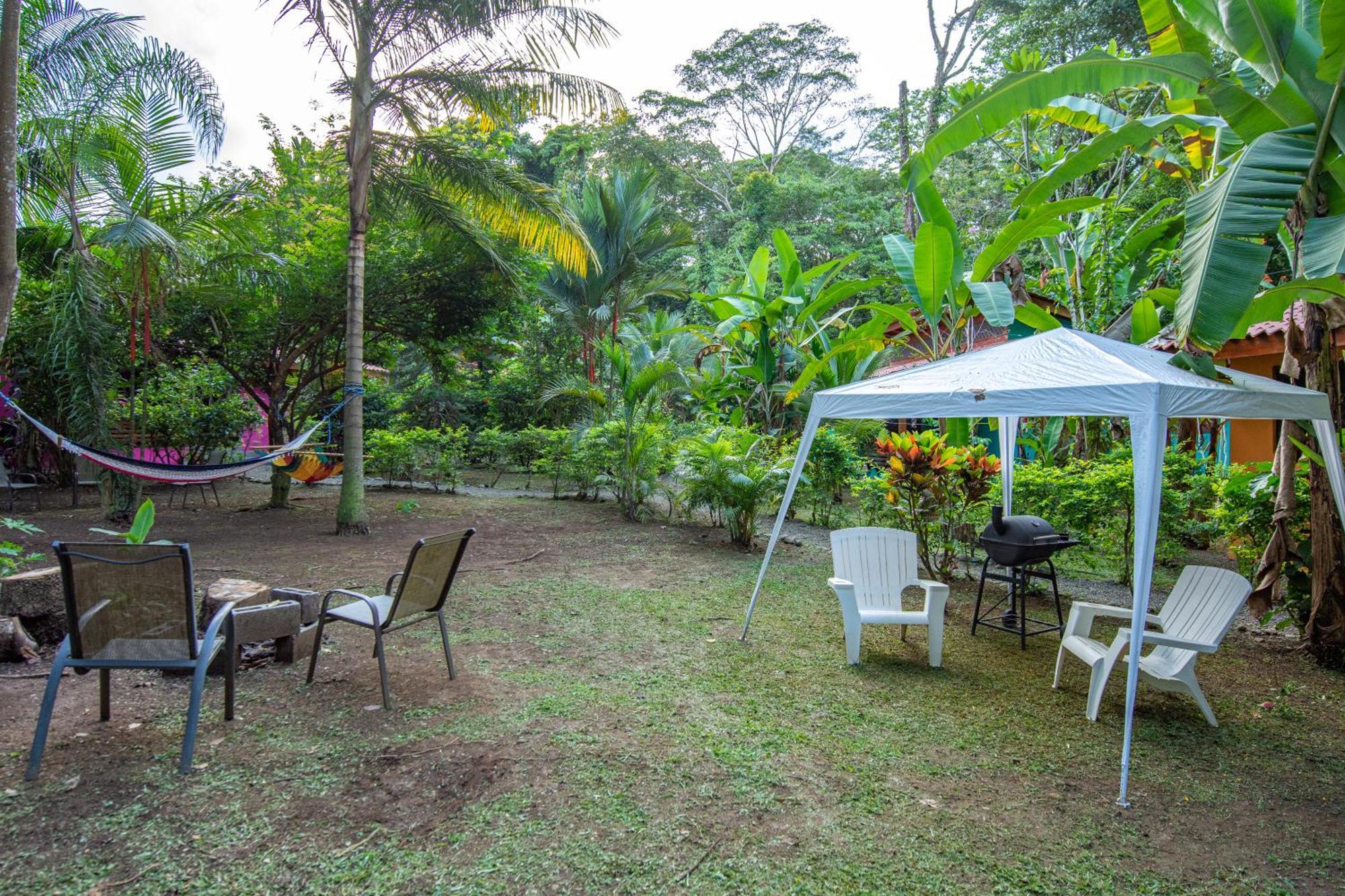 Hotel Casa Merlin Puerto Viejo de Talamanca Exterior foto